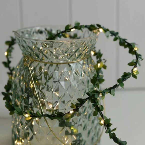 NEW! HP! FAUX HANGING VINE GARLAND LEAF LIGHTS - Picture 5 of 5